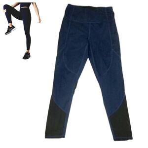 Everlast Navy Blue with black Mesh panels Side Pockets Size Small